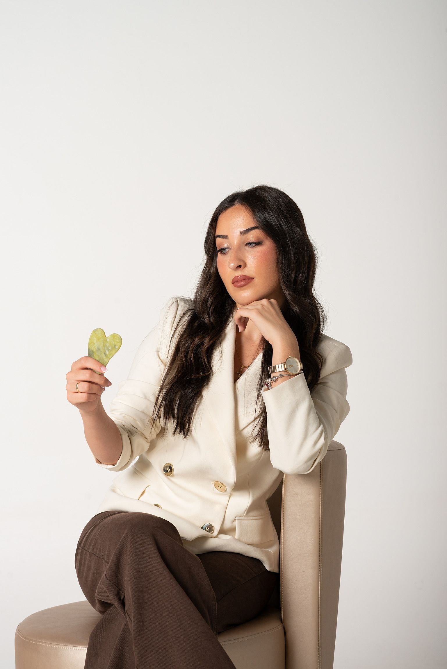 Tratamiento estético con gua sha — Nerea Montoro en Monfit Studio Córdoba